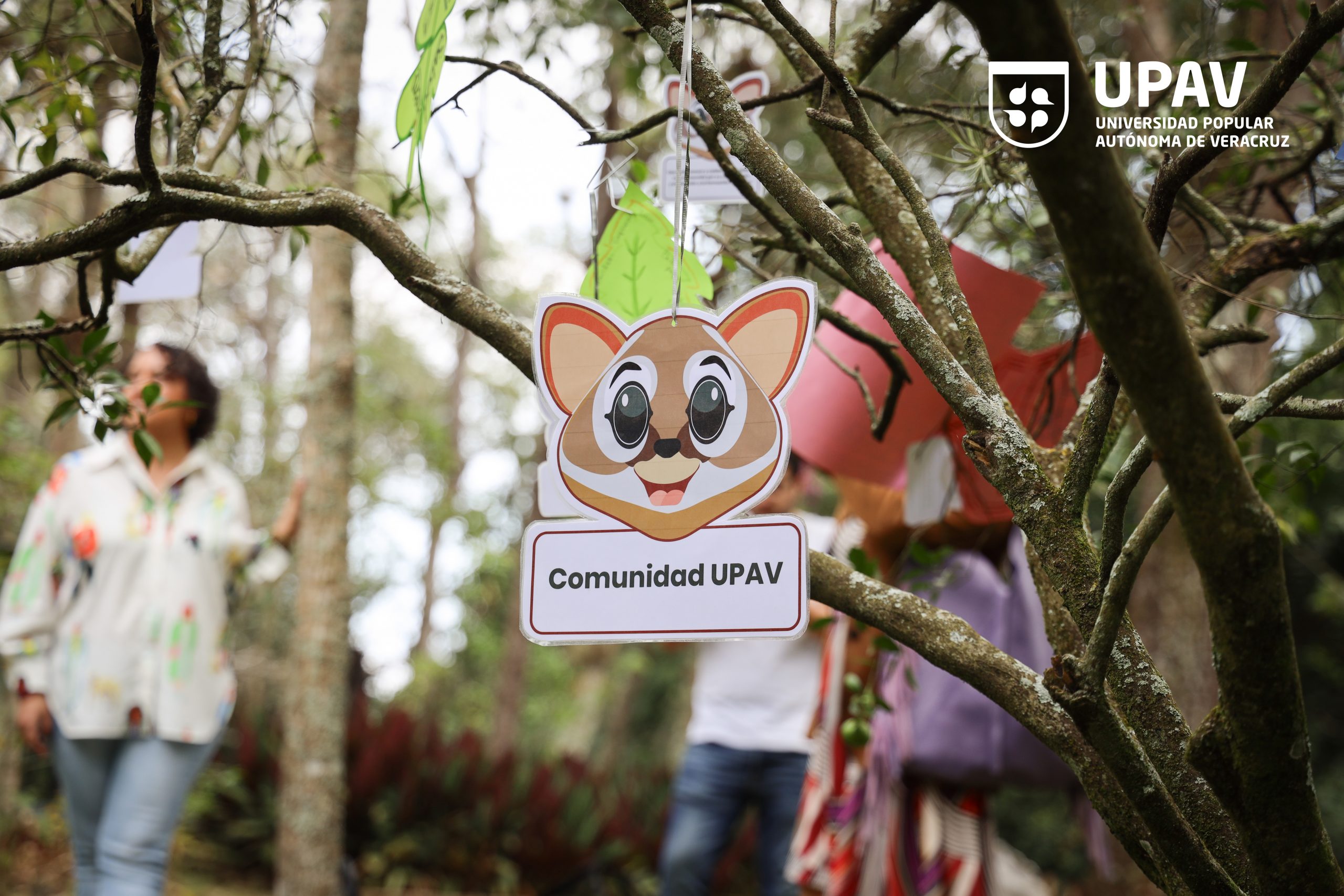 UPAV participa en la actividad “Árbol de los Buenos Deseos”
