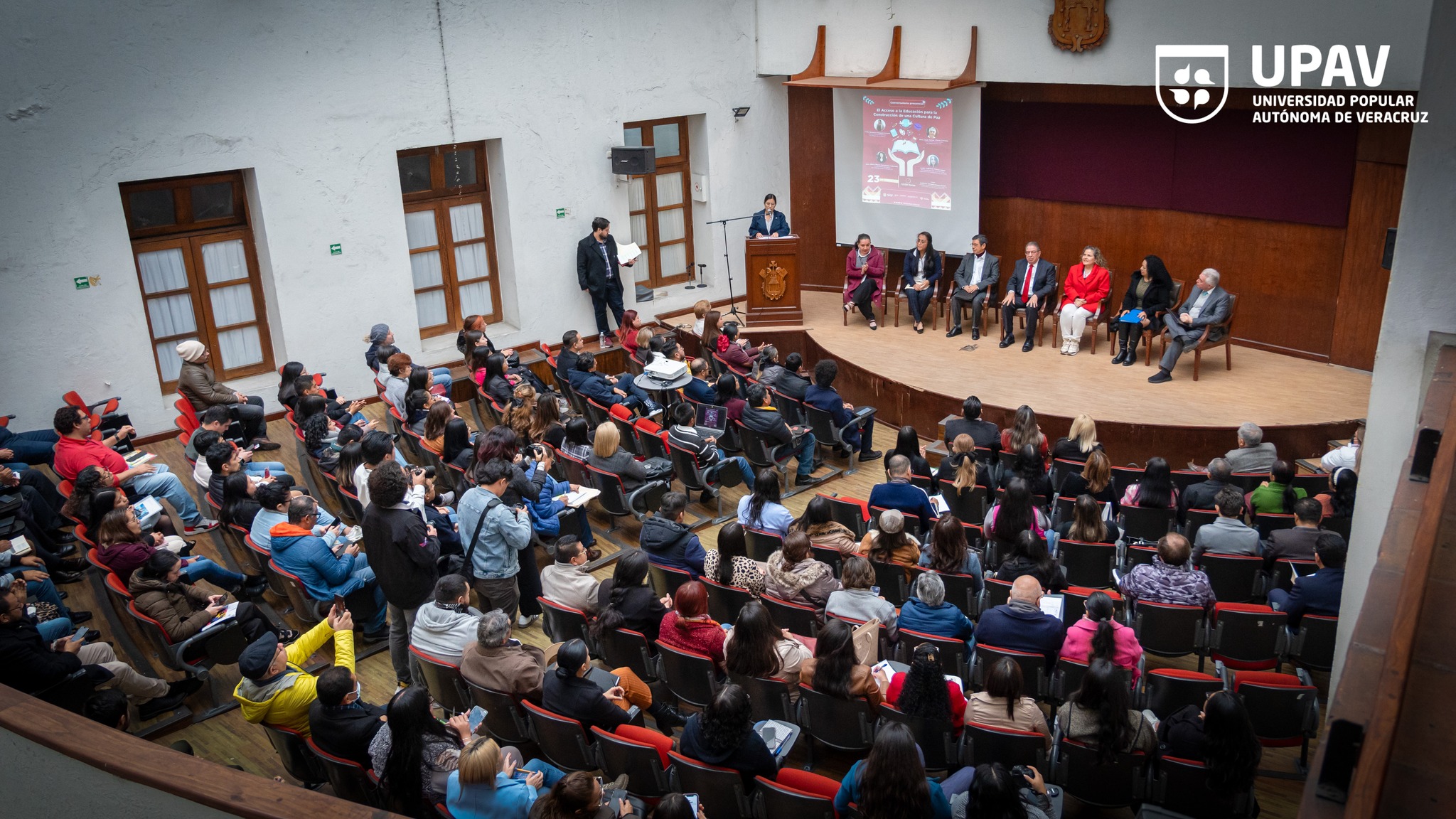 Conversatorio “El Acceso a la Educación para la Construcción de una Cultura de Paz”