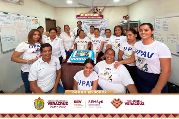 UPAV Celebra 15 Años: Historia, Pastel y Crecimiento